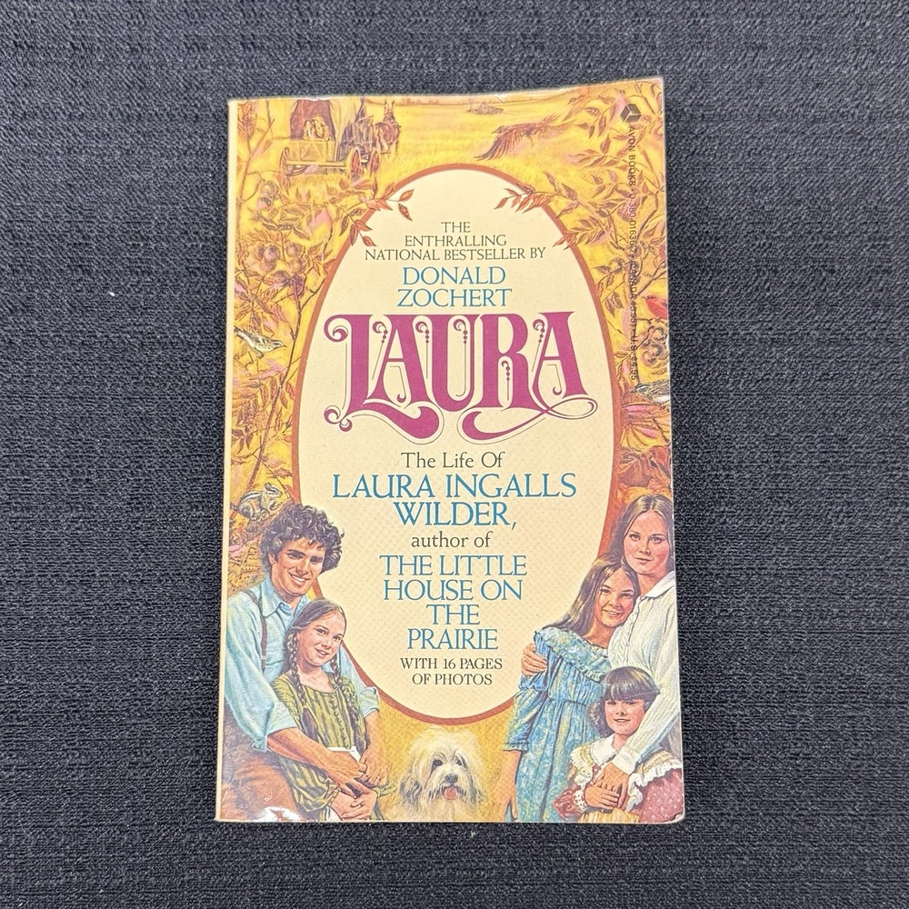 Laura: The Life of Laura Ingalls Wilder by Donald Zochert Paperback 1977